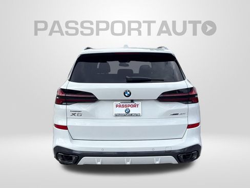 New 2026 BMW X5 xDrive40i w/ M Sport Package AWD/4WD image 5