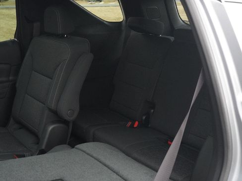 New 2026 Chevrolet Traverse LT w/ Sun and Wheel Package image 28