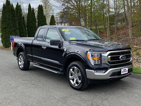Used 2023 Ford F150 XLT w/ Equipment Group 302A High AWD/4WD image 3