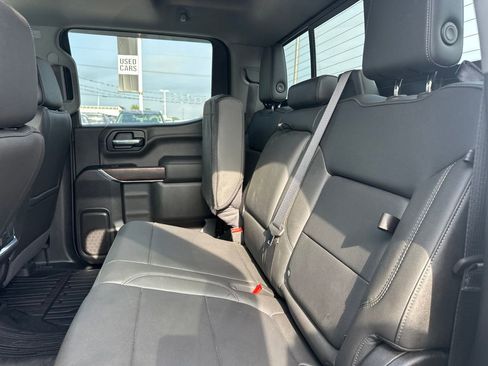 Used 2022 GMC Sierra 1500 SLT RWD image 12