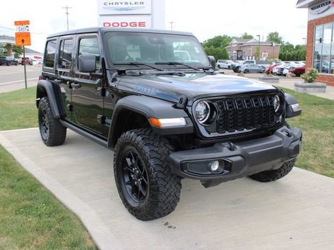 Used 2025 Jeep Wrangler Unlimited Sport S 4xe AWD/4WD image 3