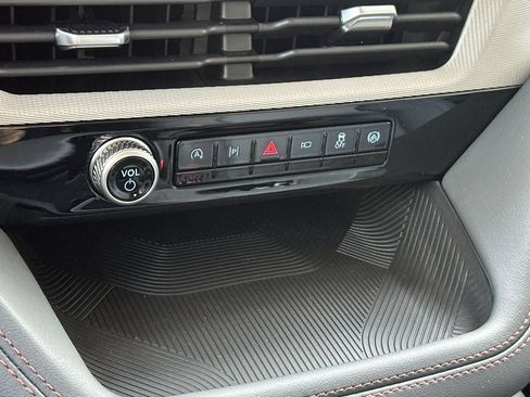 New 2026 Ford Explorer Active w/ Active Comfort Package RWD image 22