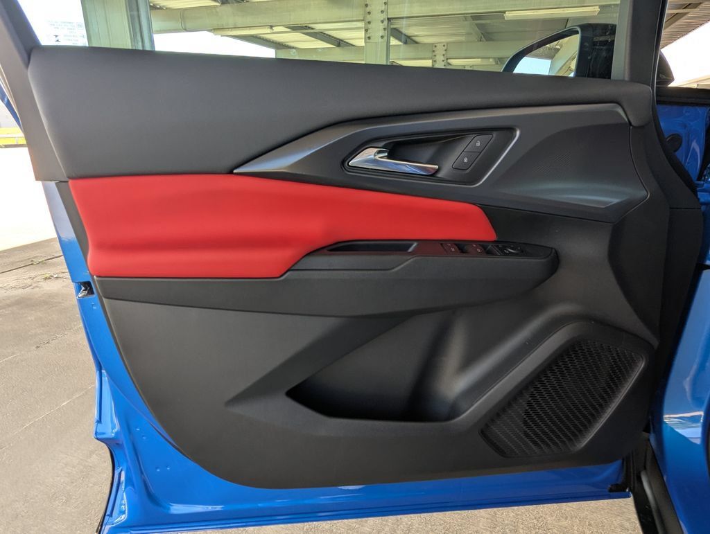 New 2026 Chevrolet Equinox EV RS FWD image 12