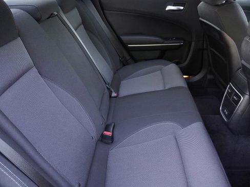 Used 2017 Dodge Charger SE AWD/4WD image 34