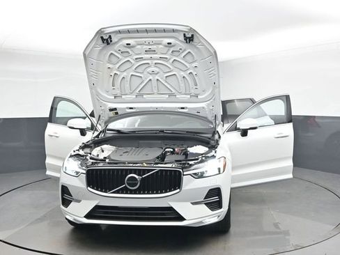Used 2023 Volvo XC60 B5 Core w/ Climate Package image 51