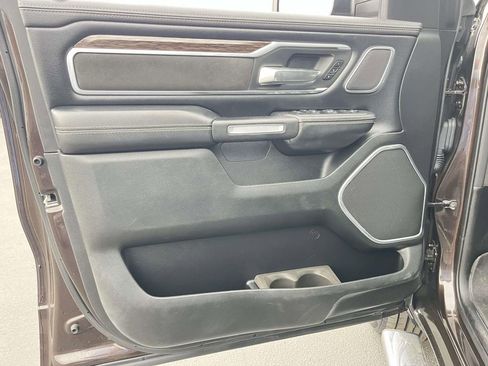 Used 2019 RAM 1500 Laramie image 12
