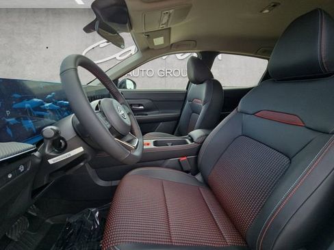 New 2026 Nissan Kicks SR FWD image 19
