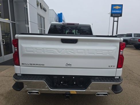 Used 2024 Chevrolet Silverado 1500 LTZ image 9