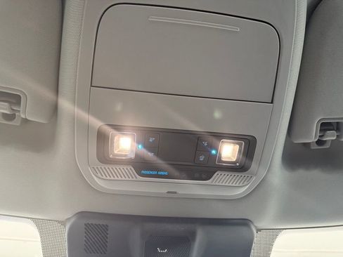 Used 2023 Ford F150 XLT image 50