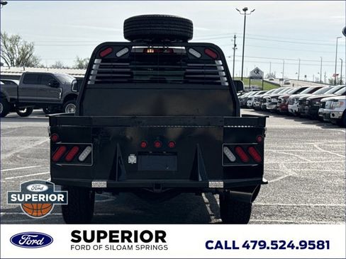 Used 2018 RAM 2500 Tradesman w/ Chrome Appearance Group image 5