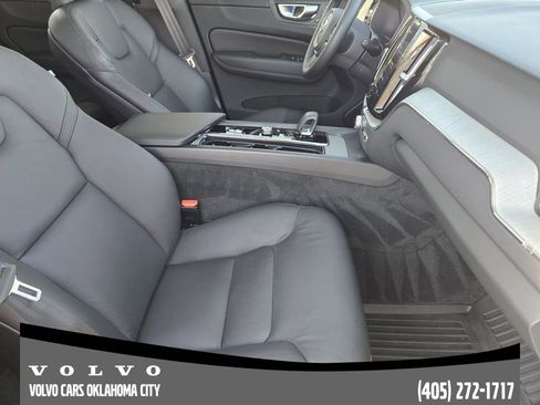Certified 2025 Volvo XC60 B5 Plus w/ Protection Package Premier image 13