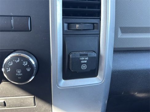 Used 2011 RAM 1500 Big Horn image 27