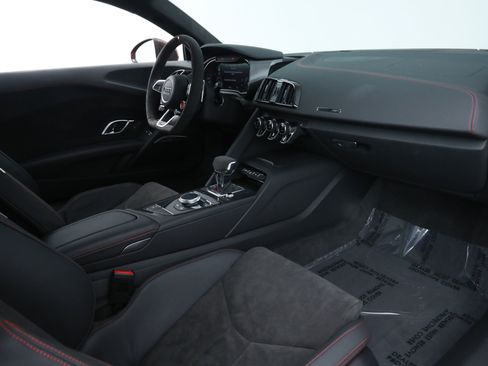 Used 2023 Audi R8 V10 GT image 16