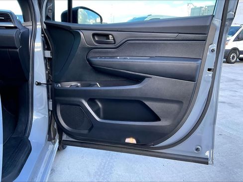 Used 2024 Honda Odyssey Sport image 28