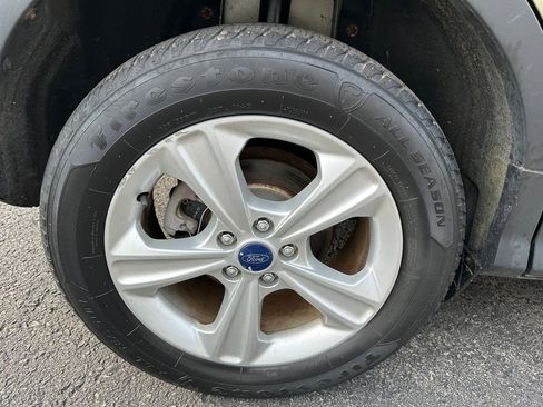 Used 2014 Ford Escape SE AWD/4WD image 29