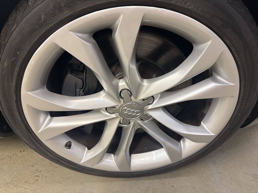 Used 2008 Audi S8 AWD/4WD image 39