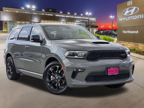 Used 2022 Dodge Durango R/T w/ Blacktop Package image 3