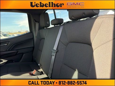 New 2026 GMC Canyon Elevation w/ Convenience Package image 16