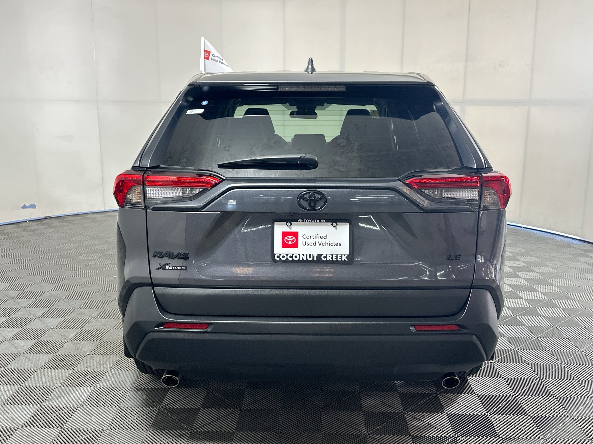 Certified 2025 Toyota RAV4 LE FWD image 4
