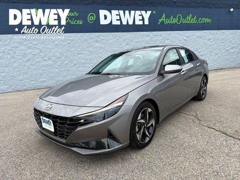 Used 2023 Hyundai Elantra Limited FWD image 1