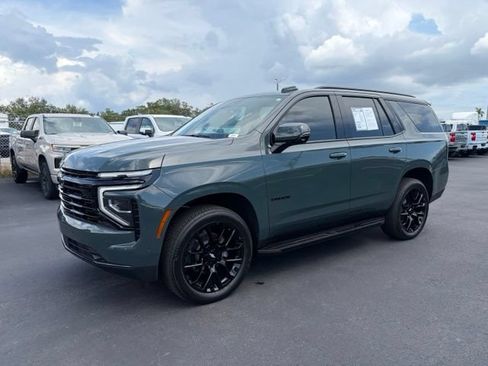Used 2025 Chevrolet Tahoe RST w/ Comfort Package RWD image 4