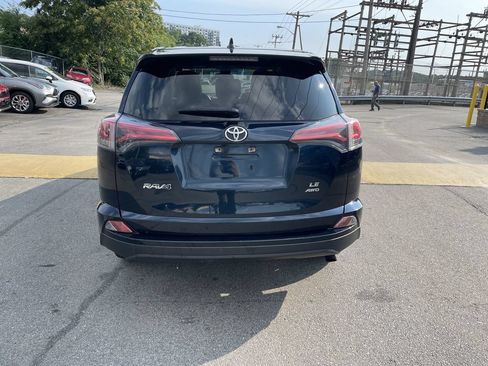 Used 2018 Toyota RAV4 LE w/ All Weather Liner Package AWD/4WD image 4