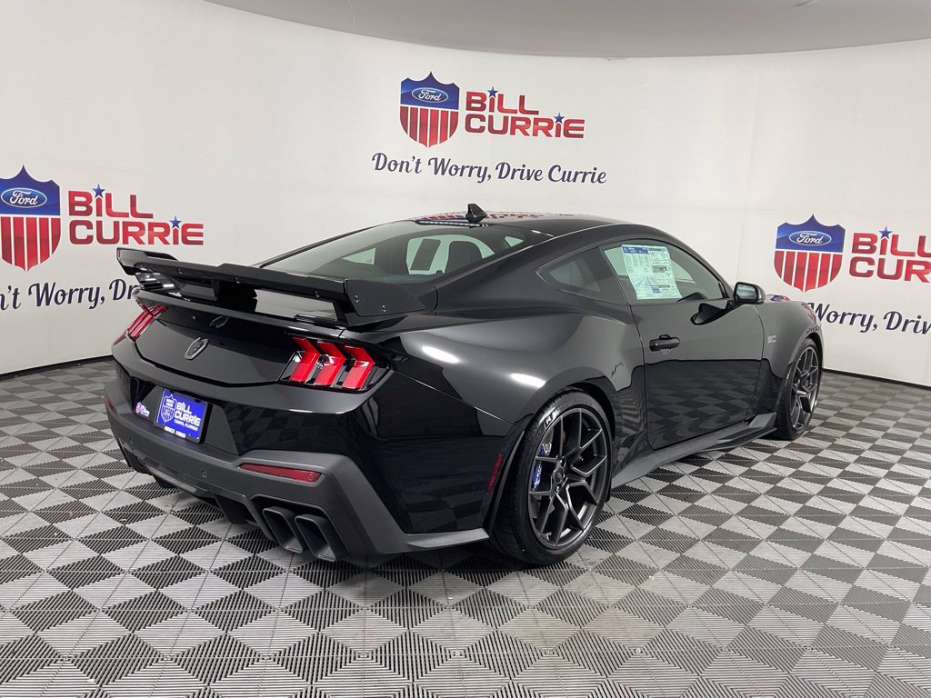New 2026 Ford Mustang Dark Horse SC w/ Carbon Fiber Exterior Package RWD image 3