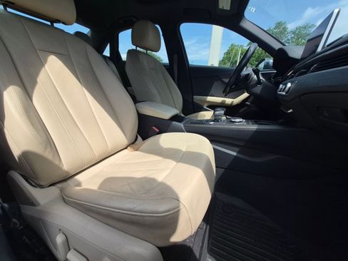 Used 2017 Audi A4 2.0T Ultra Premium w/ Convenience Package FWD image 22