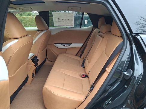 New 2026 Lexus RZ 450e Premium image 6