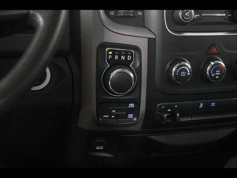 Used 2019 RAM 1500 Express w/ Express Value Package AWD/4WD image 13