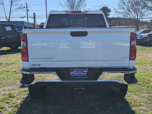 Used 2025 Chevrolet Silverado 2500 LT image 5