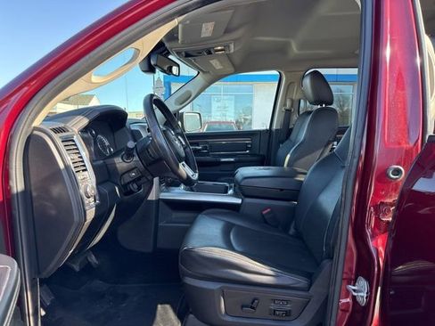 Used 2017 RAM 1500 Laramie w/ Convenience Group image 12