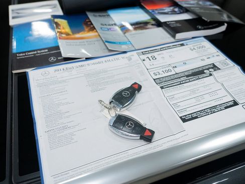 Used 2014 Mercedes-Benz E 63 AMG S-Model w/ Driver Assistance Package image 60