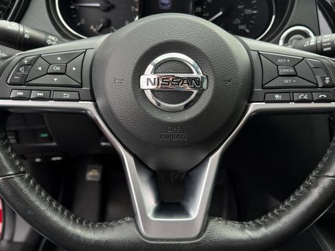 Used 2018 Nissan Rogue Sport SL w/ SL Premium Package image 19