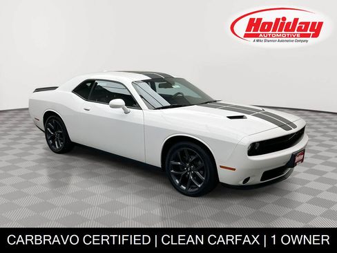 Used 2019 Dodge Challenger SXT w/ Driver Convenience Group RWD image 1