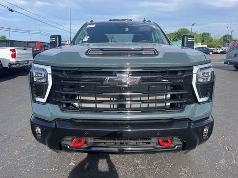 New 2026 Chevrolet Silverado 2500 LT w/ Trail Boss Package AWD/4WD image 9