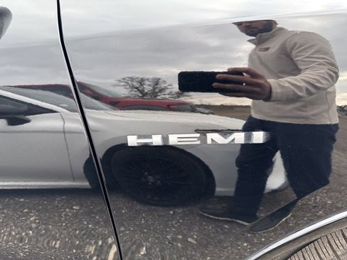 Used 2022 Dodge Durango R/T w/ Trailer Tow Group IV image 4