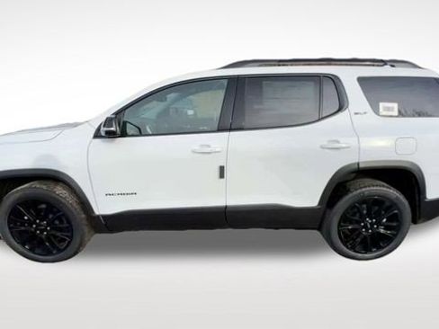 Certified 2023 GMC Acadia SLT w/ Elevation Edition image 5