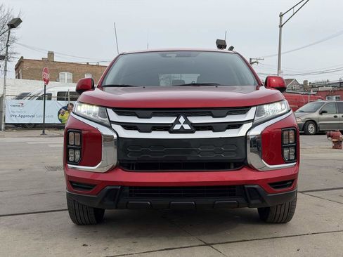 Used 2023 Mitsubishi Outlander Sport ES image 2