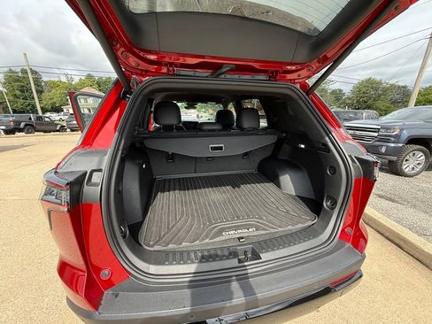 Used 2025 Chevrolet Equinox RS w/ Safety and Technology Package FWD image 27