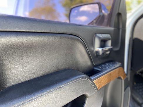 Used 2016 Chevrolet Silverado 1500 LTZ image 30