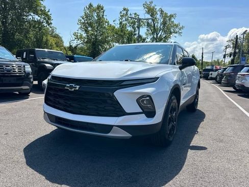 Used 2023 Chevrolet Blazer LT w/ Convenience Package FWD image 29