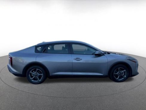 Used 2025 Kia K4 FWD image 16