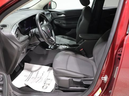 Used 2024 Buick Encore GX Preferred AWD/4WD image 10