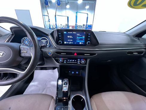 Used 2020 Hyundai Sonata SEL w/ Convenience Package FWD image 22