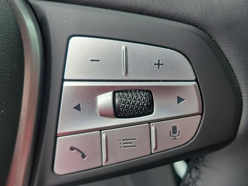 Used 2023 BMW X3 sDrive30i w/ Premium Package image 27