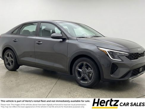 Used 2025 Kia K4 FWD image 1