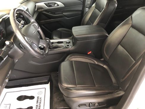 Used 2021 Chevrolet Traverse RS AWD/4WD image 7