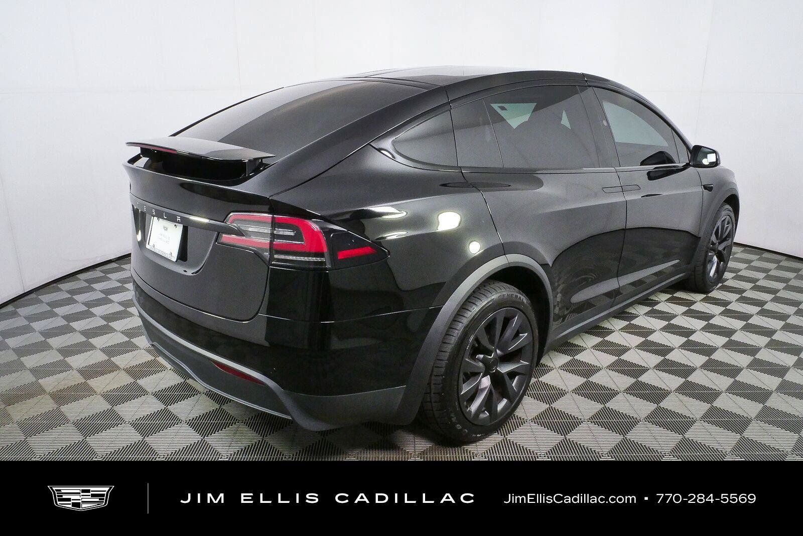 Used 2025 Tesla Model X AWD/4WD image 3