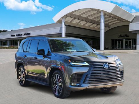 New 2025 Lexus LX 600 4WD w/ Luxury Package image 2